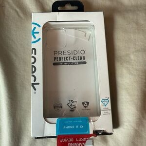 Speck Clear glitter iPhone 11 Case with Antimicrobial Protection NWT